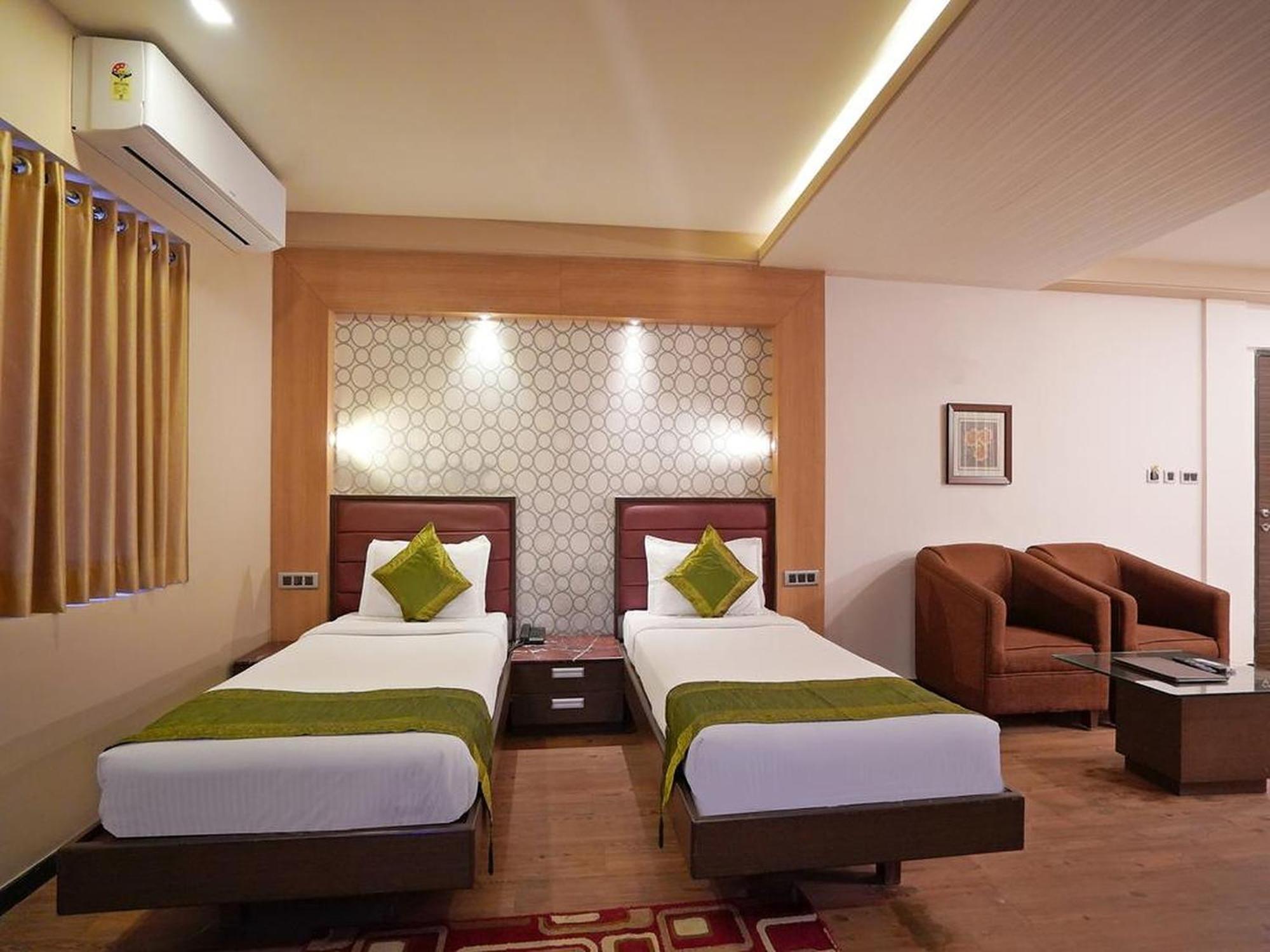 Gold Coast Beach Resort بوري المظهر الخارجي الصورة