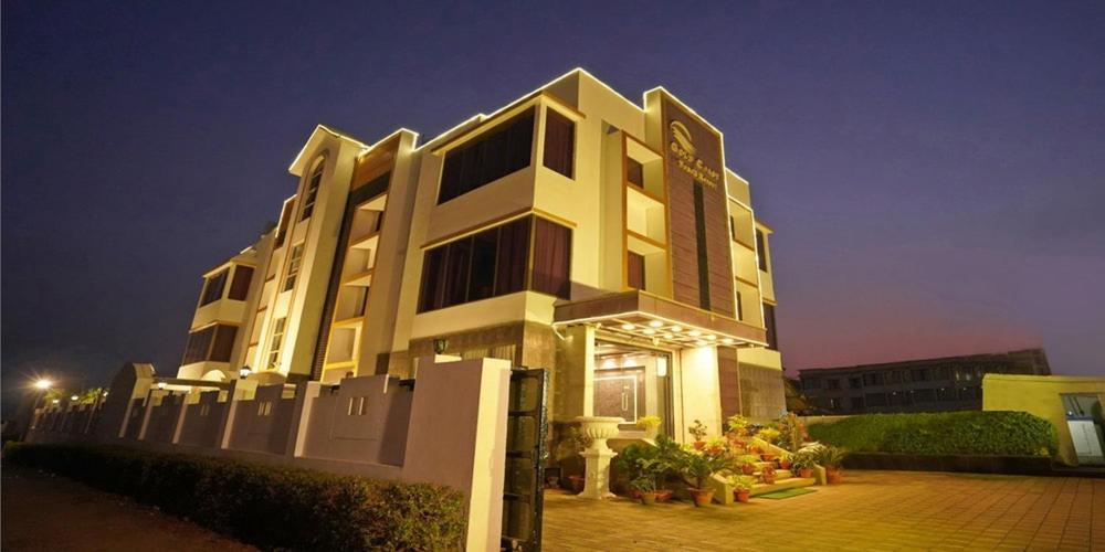 Gold Coast Beach Resort بوري المظهر الخارجي الصورة